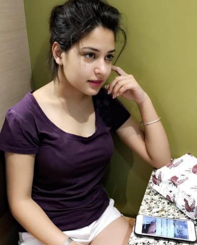 Esha Kulkarni